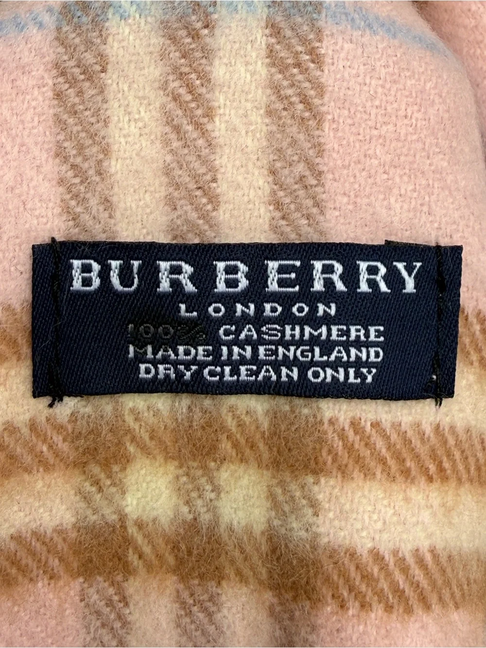 BURBERRY LONDON CHECK REVERSIBLE CASHMERE SCARF / WRAP.